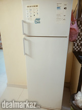 Semens Brand refrigerators full size- chill cooling for sale
