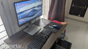 HP Z820 Workstation with DELL 22'' LCD