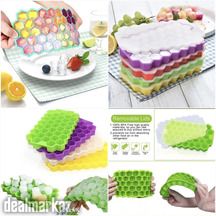 Silicone Honey Comb Shape Ice Cube Tray with LID