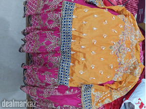 I want to sell fancy dresses with excellent condition at half price!