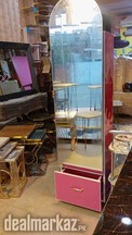 Dressing table baby pink