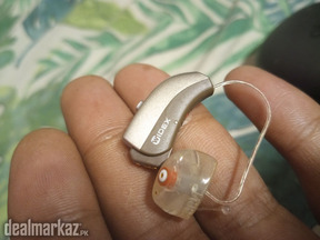Widex hearing aid in mint condition