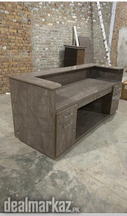 Reception table