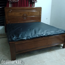 Shesham wood bed set 10 sall guarantee home delivery fitting Free