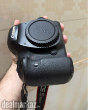 Cannon 5d mark 3 full frame DSLR camera