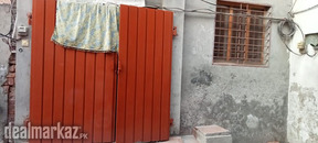 Beautiful House 2.5 Marla for Sale