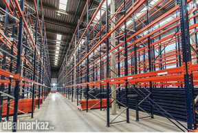 Industrial pallet racks