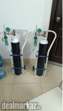 2 oxygen cylinders