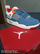 Nike Air Jordan 4 Retro – Messy Shoes
