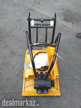 Plate compactor made in china.Fitted By Robine Engine.