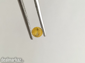 Natural Yellow Pukhraj Sapphire Stone 0.25 Ct.