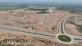 5 Kanal Farm House Land for sale