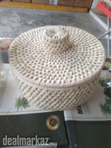 Hand-made palm leaf hotpot