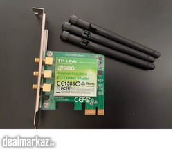 TP-Link TL-WDN4800 N900 Dual Band Wireless PCI Express Adapter with an