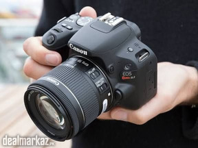 Canon 200d DSLR camera for sale