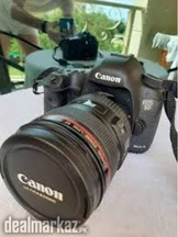 Canon EOS 5D Mark III 22.3MP Digital SLR Camera, Canon 24-105mm lens,