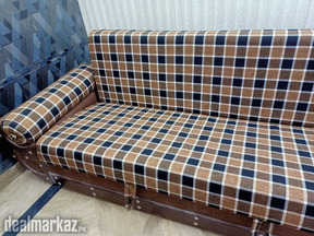 Used Sofa come bed