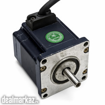 ORIENTAL MOTOR ASM66AC 5.06V/DC 0.8A Closed Loop Stepper Motor STM351