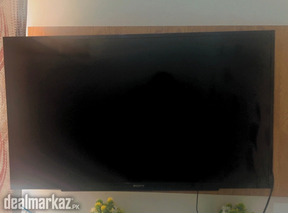 Excellent condition sony led tv